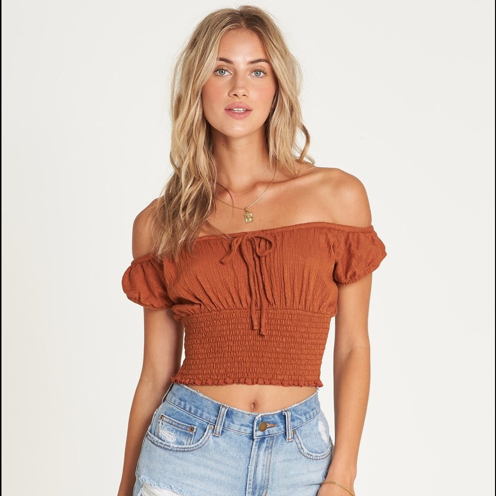 🌴🌼BILLABONG- GATE WAY CROP TOP🌼🌴 - Picture 3 of 6